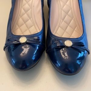 Cole Haan Tali Bow Wedge. Navy. Sz 9